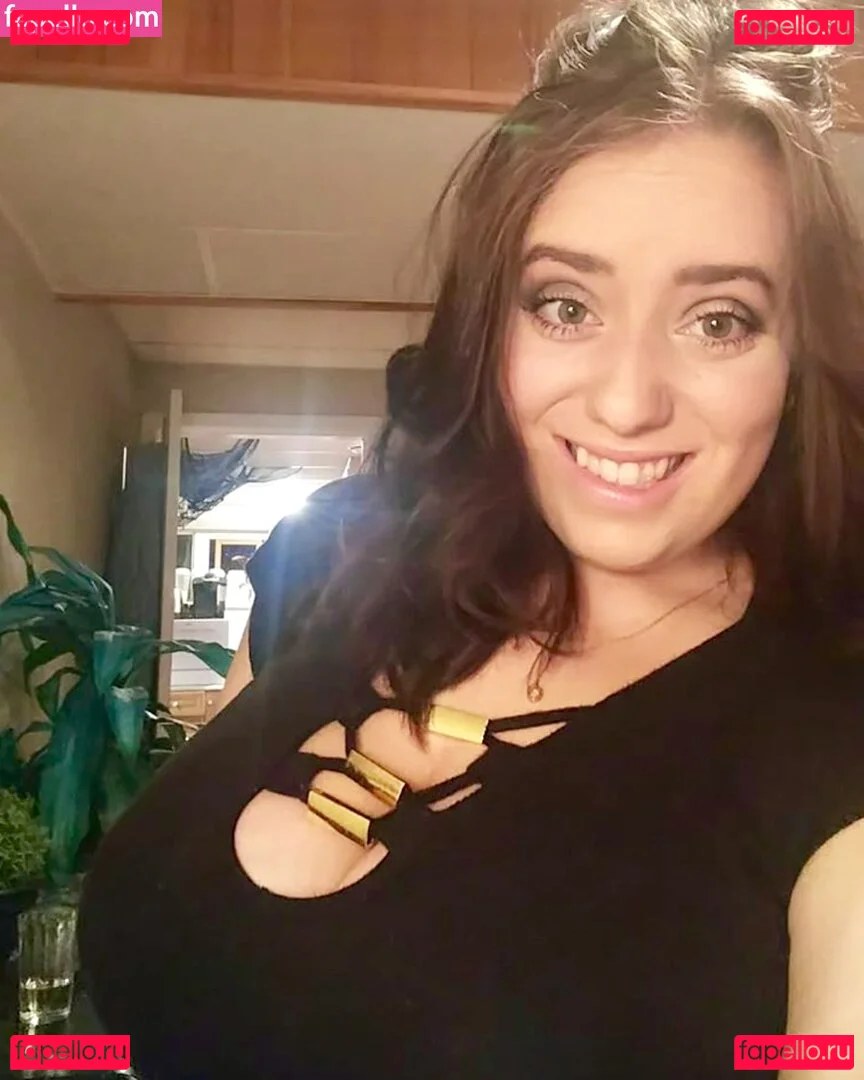 lartdanstoutessesformes Onlyfans Photo Gallery 