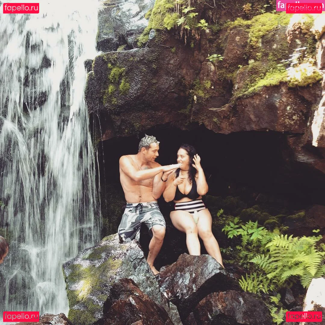 lartdanstoutessesformes Onlyfans Photo Gallery 