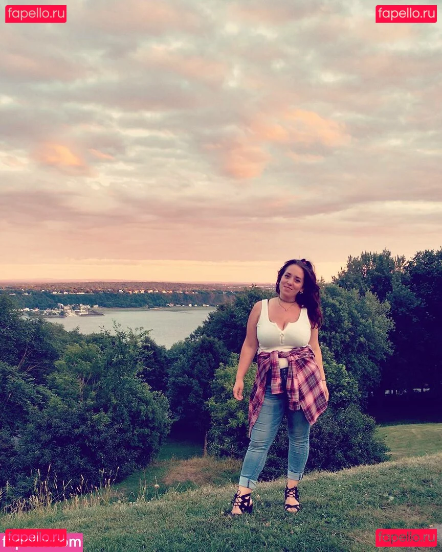 lartdanstoutessesformes Onlyfans Photo Gallery 