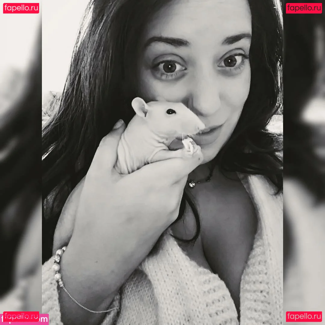 lartdanstoutessesformes Onlyfans Photo Gallery 