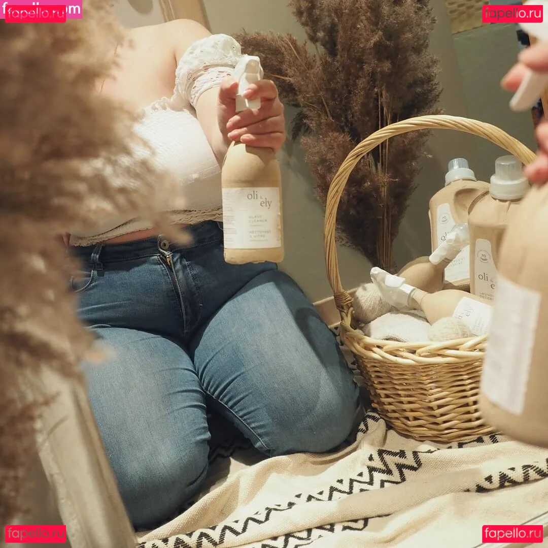 lartdanstoutessesformes Onlyfans Photo Gallery 