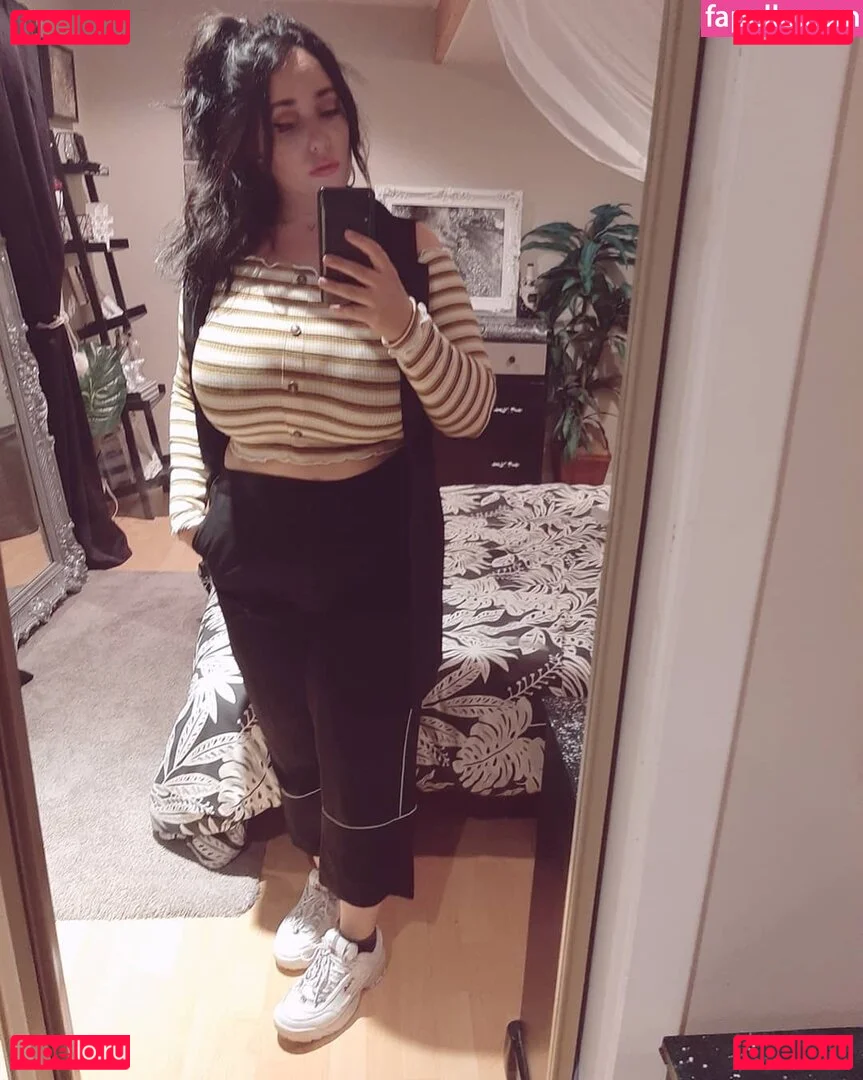 lartdanstoutessesformes Onlyfans Photo Gallery 