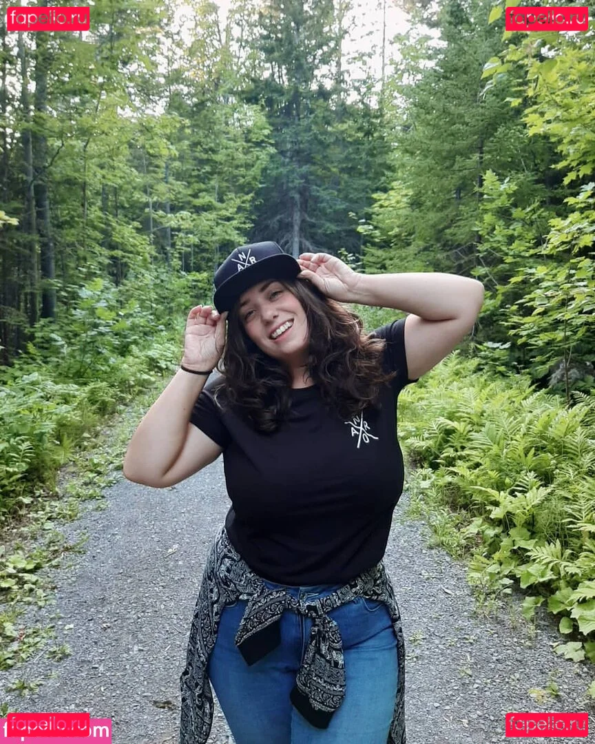 lartdanstoutessesformes Onlyfans Photo Gallery 