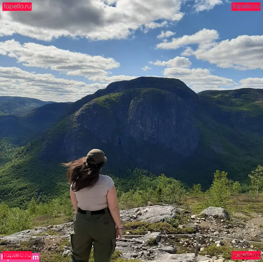 lartdanstoutessesformes Onlyfans Photo Gallery 