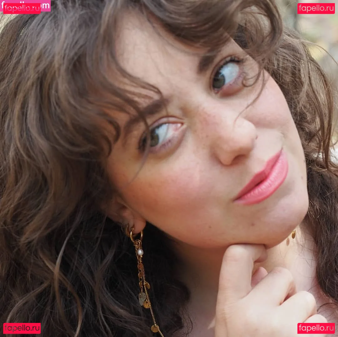 lartdanstoutessesformes Onlyfans Photo Gallery 