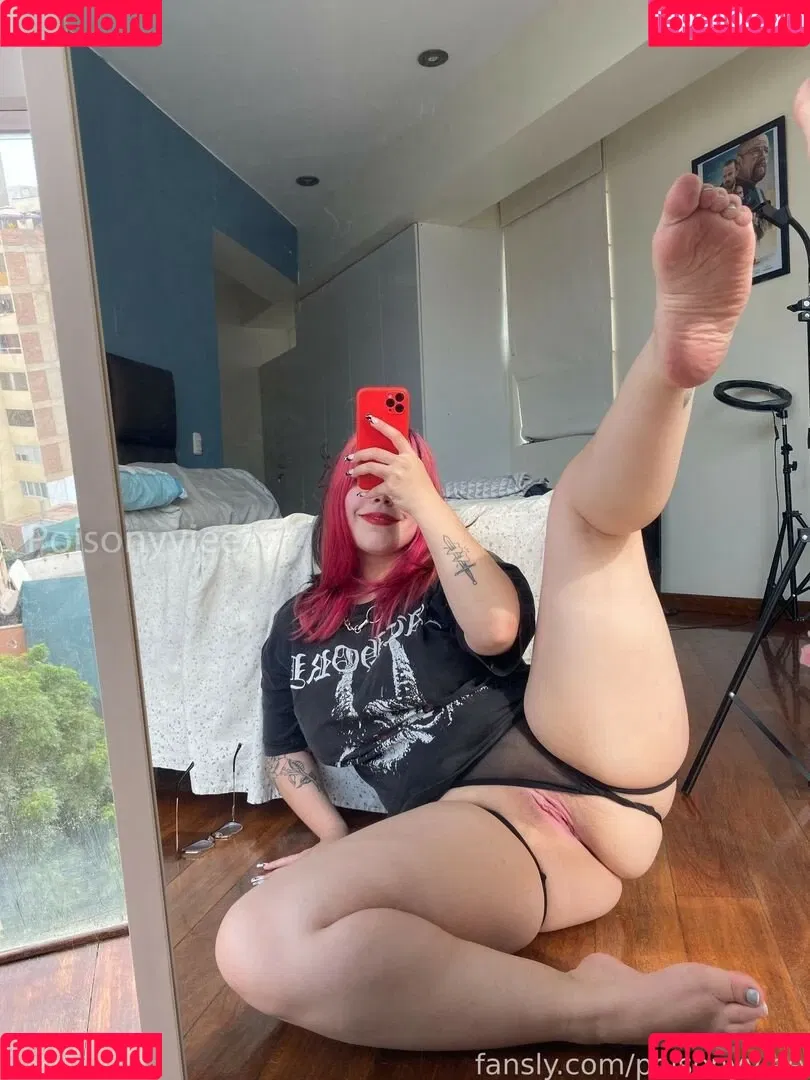 poisonyviee Onlyfans Photo Gallery 