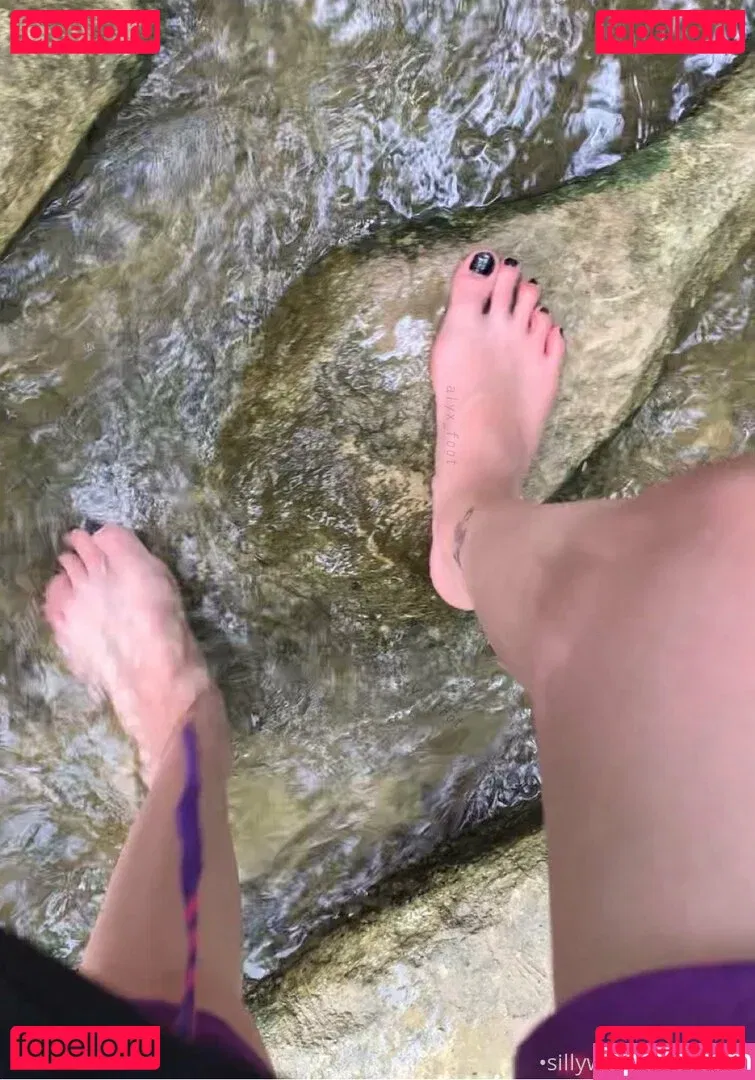 tinykittie Onlyfans Photo Gallery 