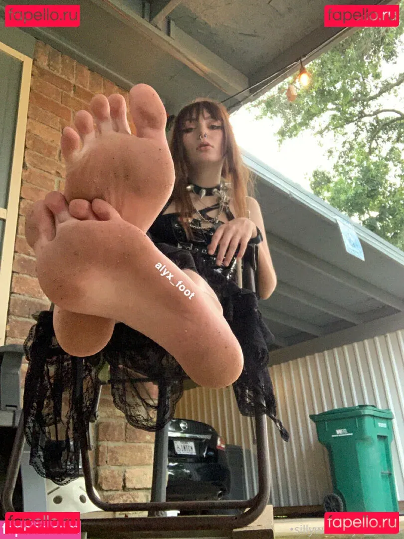 tinykittie Onlyfans Photo Gallery 