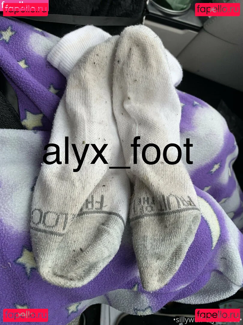 tinykittie Onlyfans Photo Gallery 