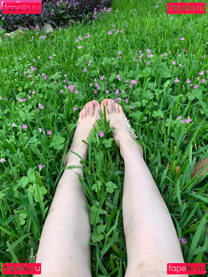 tinykittie Onlyfans Photo Gallery 