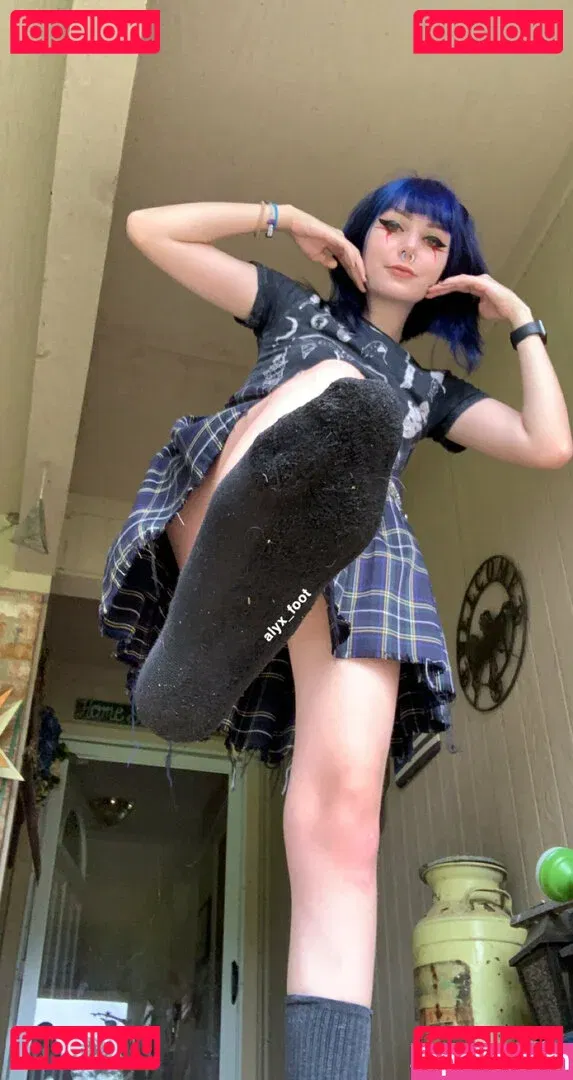 tinykittie Onlyfans Photo Gallery 