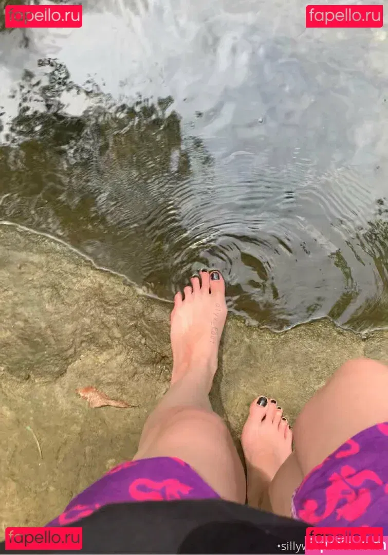 tinykittie Onlyfans Photo Gallery 