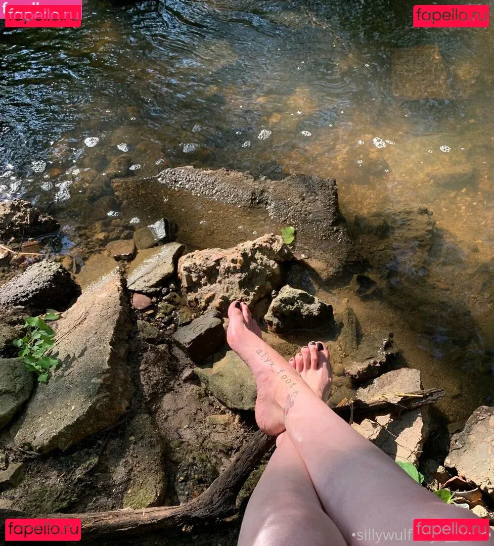 tinykittie Onlyfans Photo Gallery 