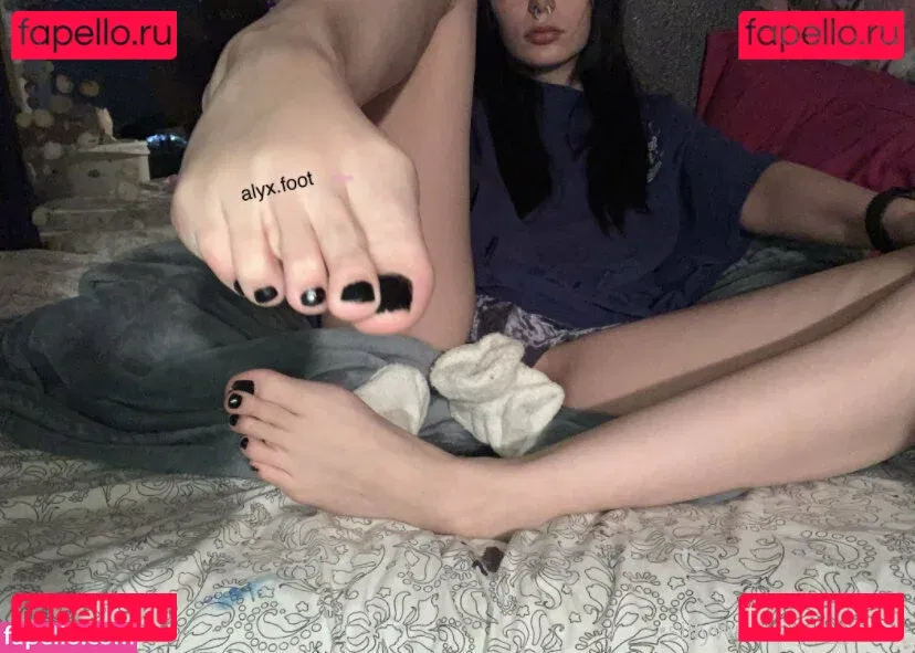 tinykittie Onlyfans Photo Gallery 