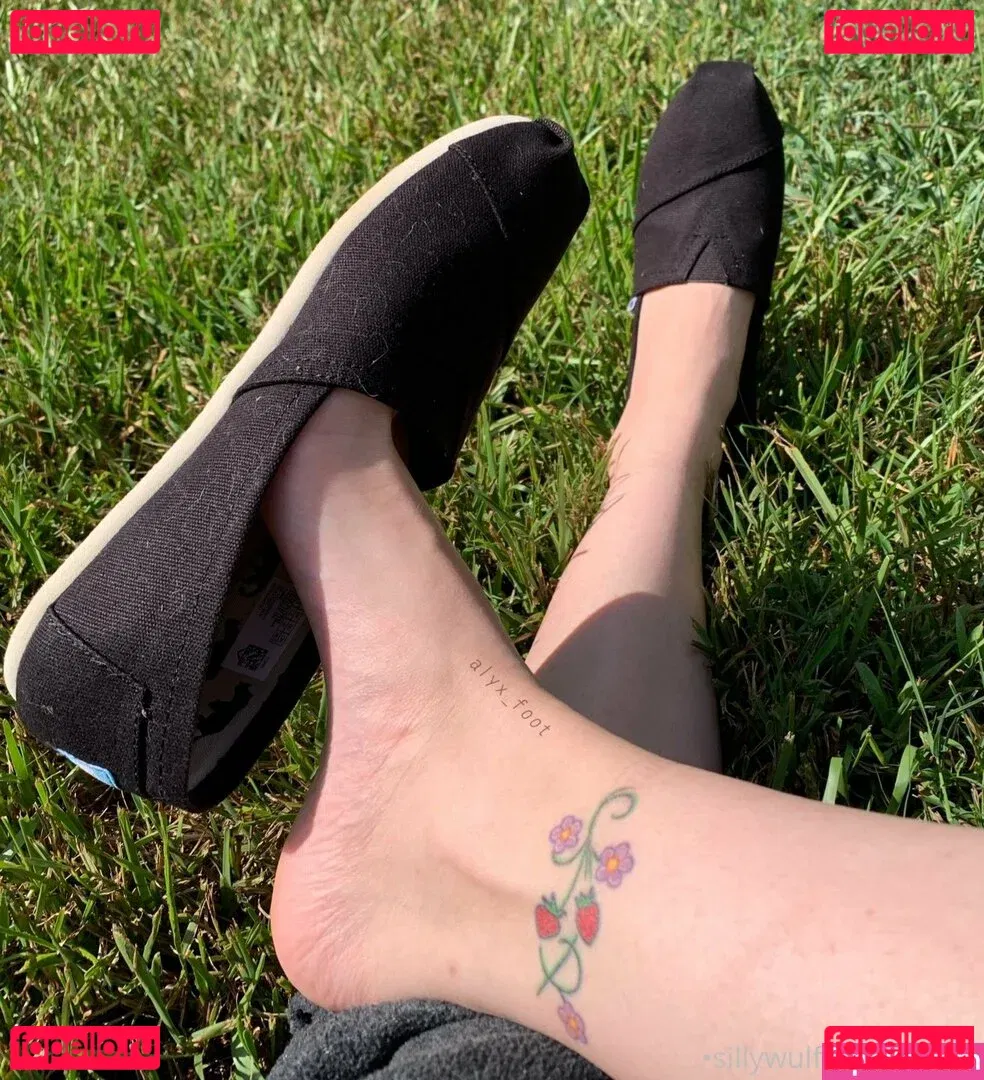 tinykittie Onlyfans Photo Gallery 