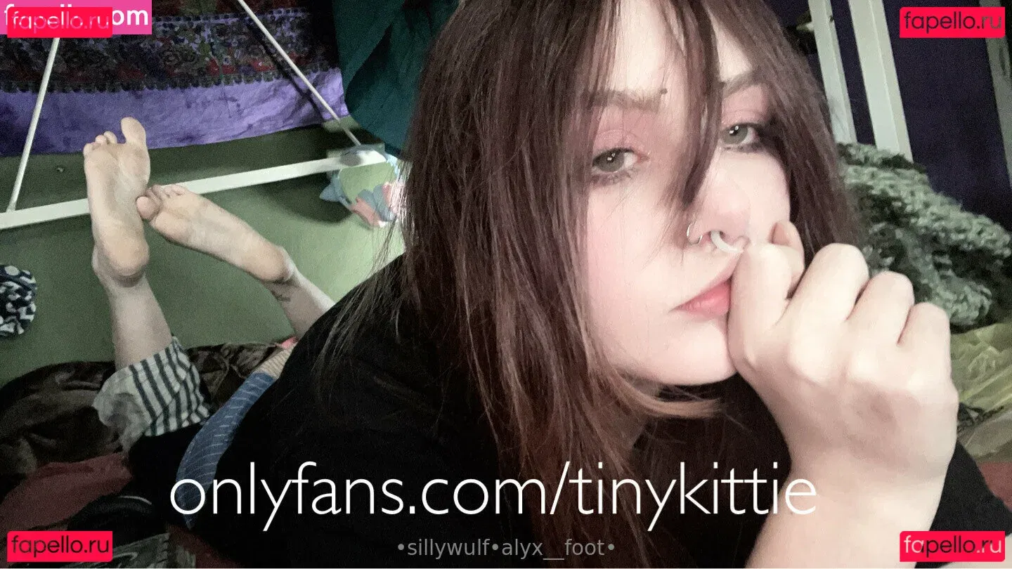 tinykittie Onlyfans Photo Gallery 