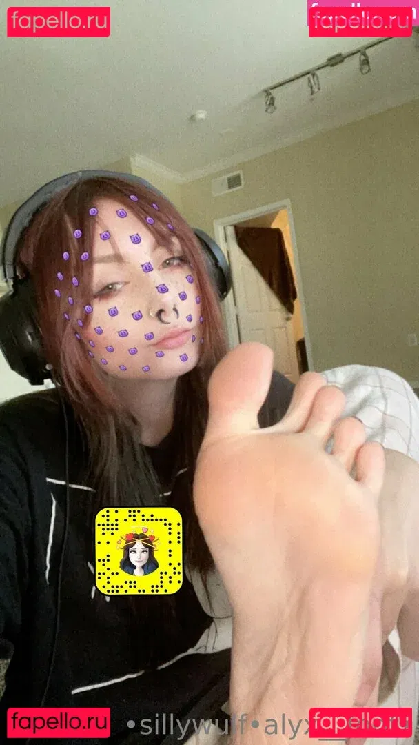 tinykittie Onlyfans Photo Gallery 