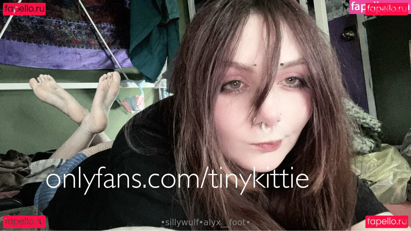 tinykittie Onlyfans Photo Gallery 