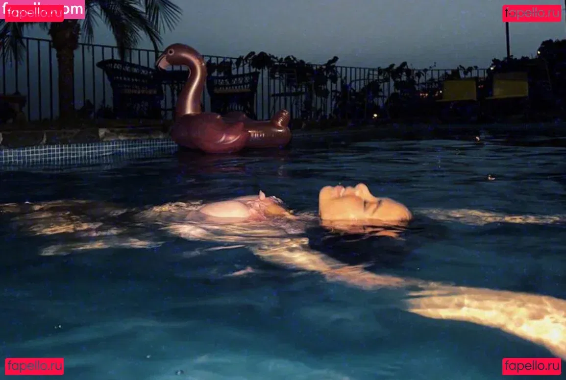 Vanessa Bauer Onlyfans Photo Gallery 