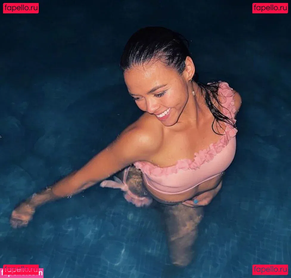 Vanessa Bauer Onlyfans Photo Gallery 