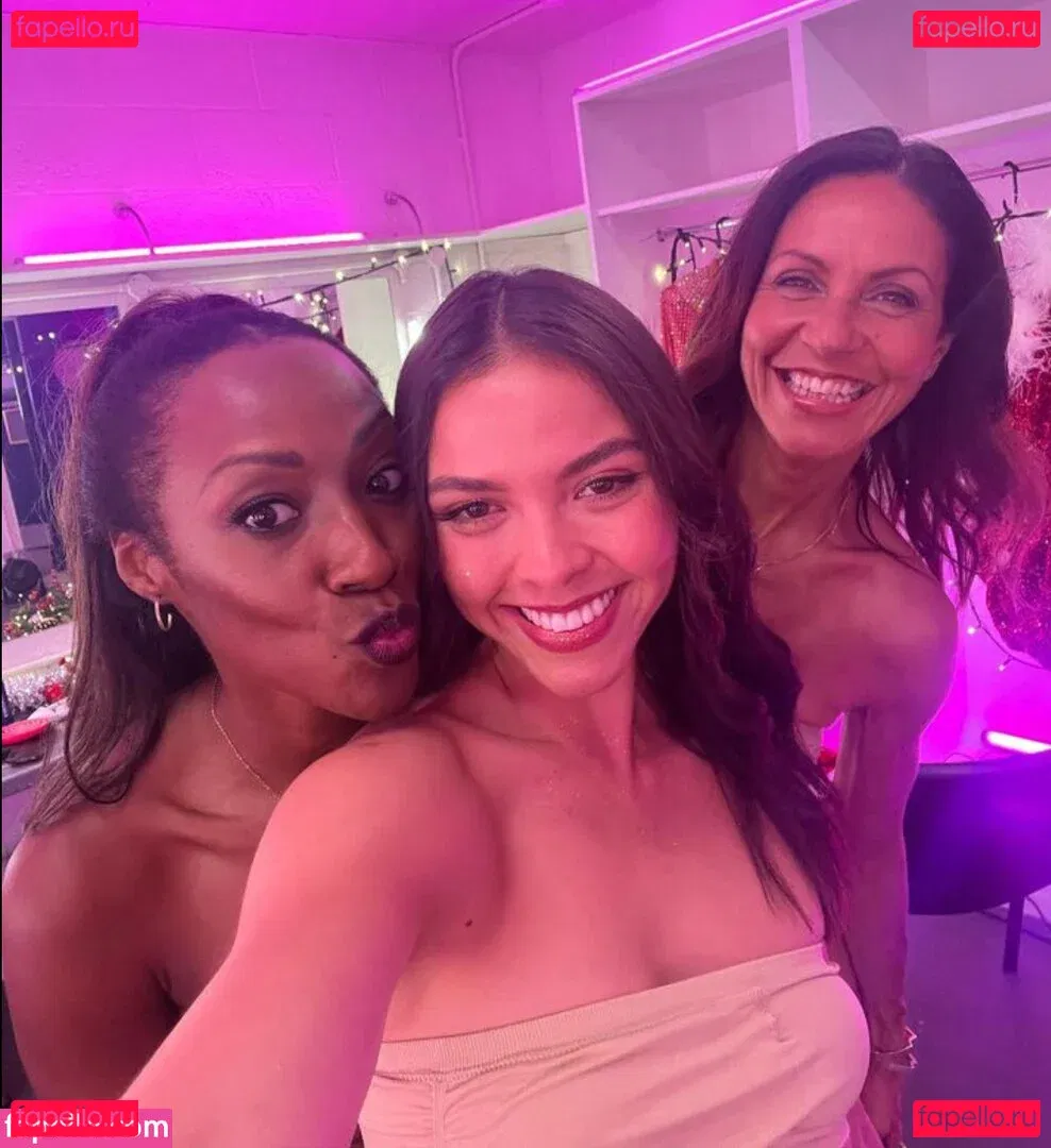 Vanessa Bauer Onlyfans Photo Gallery 