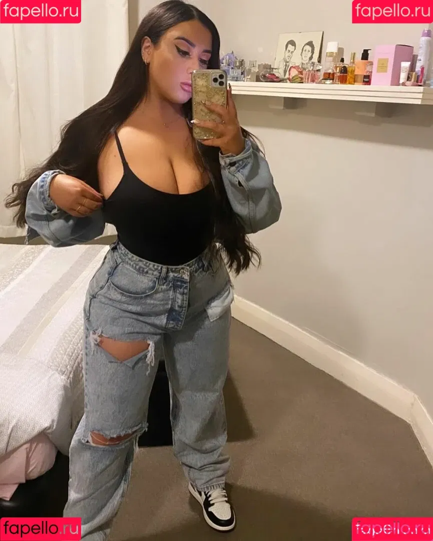 Maria Luisa Onlyfans Photo Gallery 