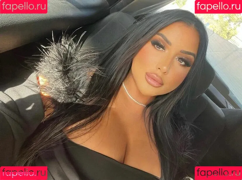 Maria Luisa Onlyfans Photo Gallery 