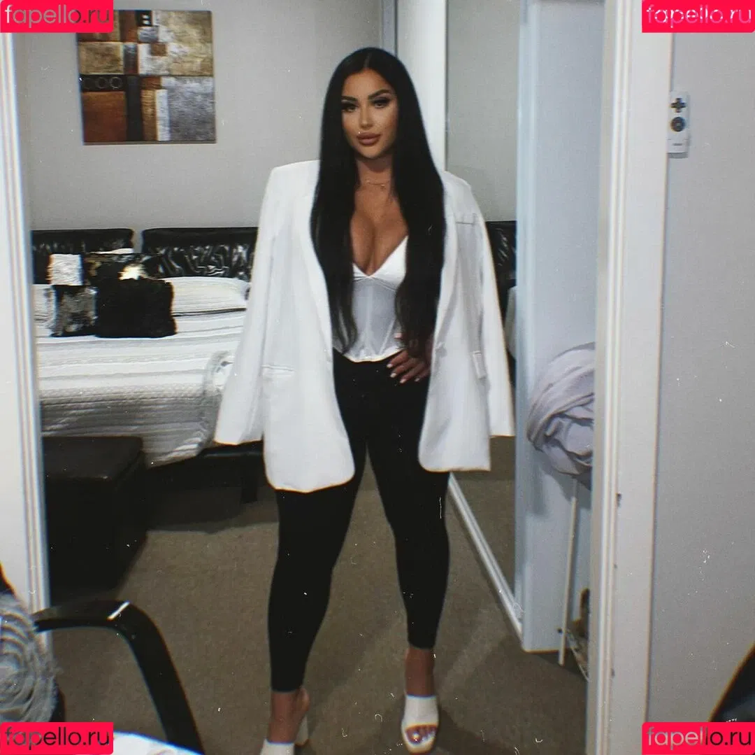 Maria Luisa Onlyfans Photo Gallery 