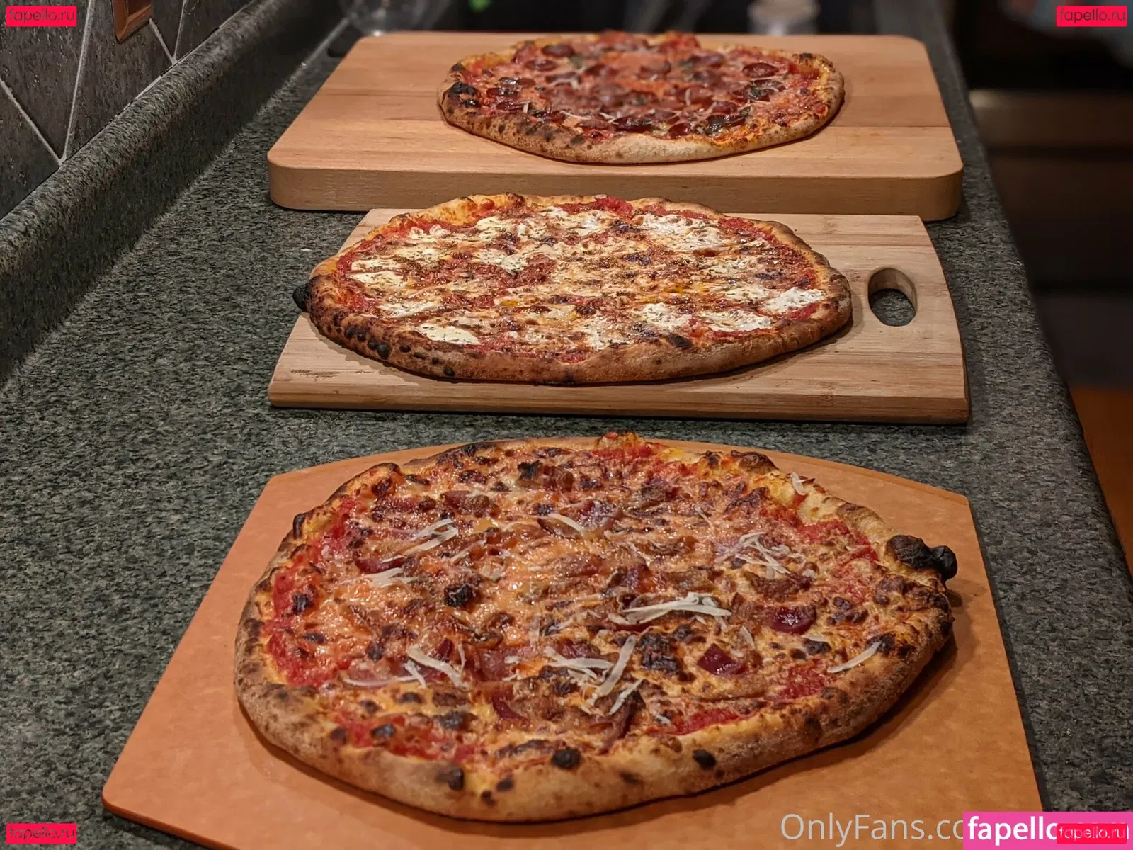 gutfuzz Onlyfans Photo Gallery 