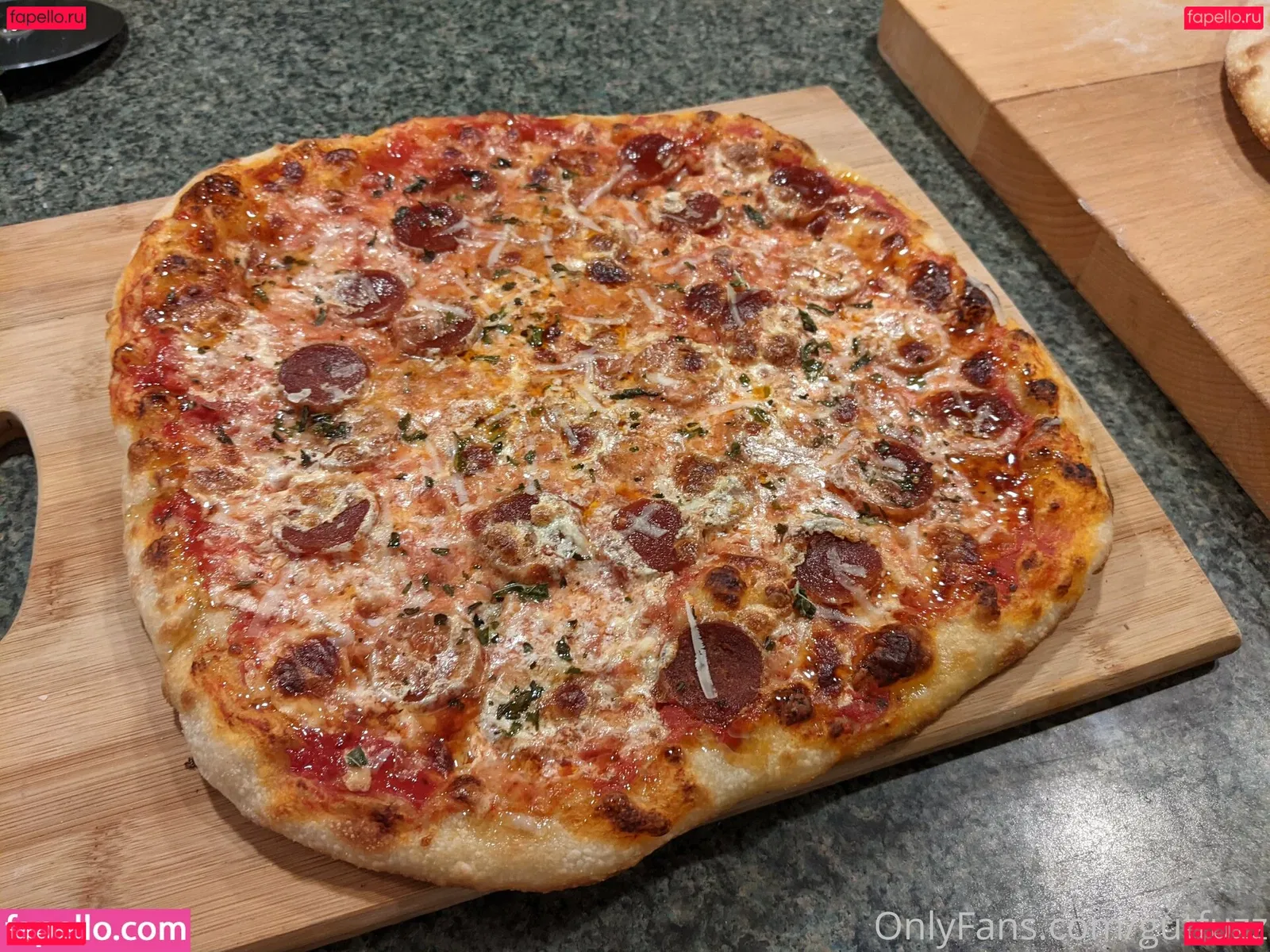 gutfuzz Onlyfans Photo Gallery 