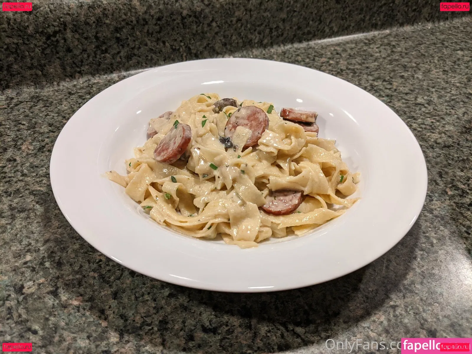 gutfuzz Onlyfans Photo Gallery 