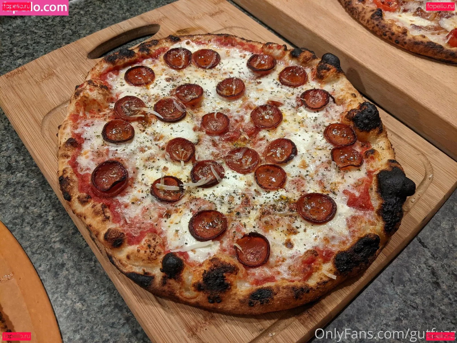 gutfuzz Onlyfans Photo Gallery 