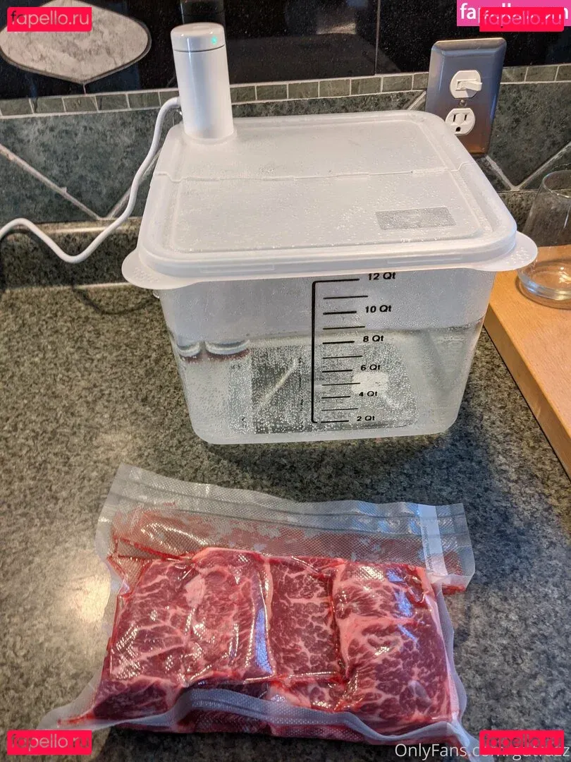 gutfuzz Onlyfans Photo Gallery 