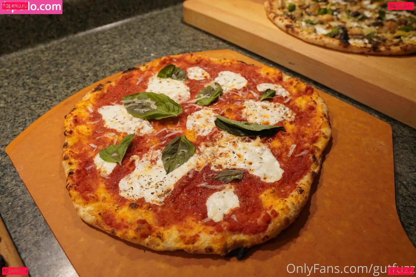 gutfuzz Onlyfans Photo Gallery 