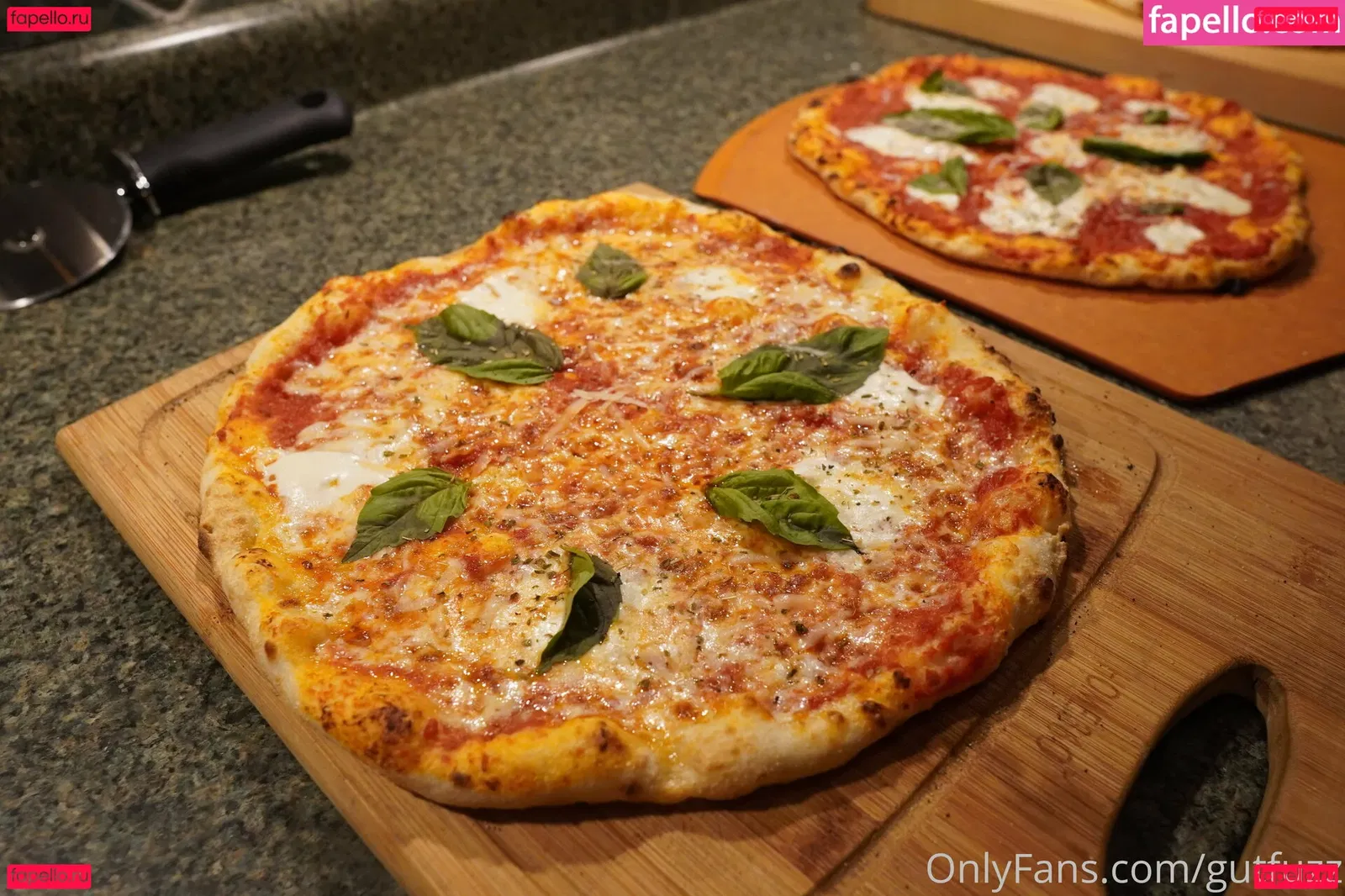 gutfuzz Onlyfans Photo Gallery 