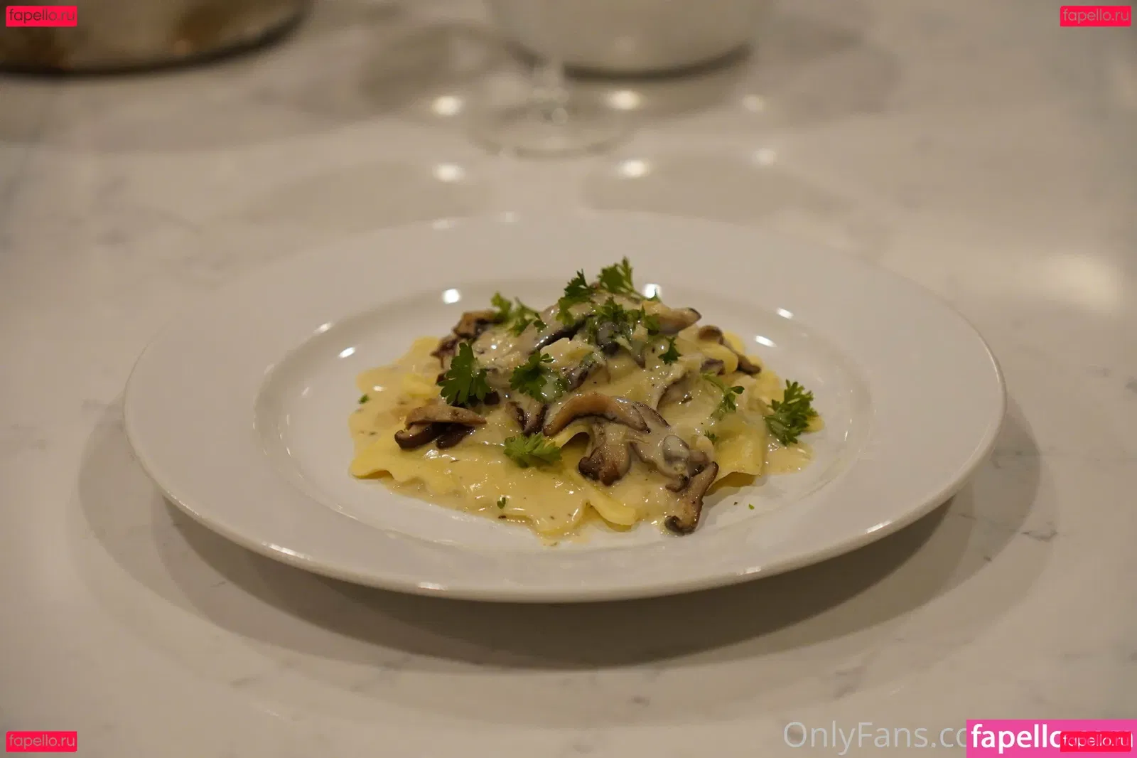 gutfuzz Onlyfans Photo Gallery 