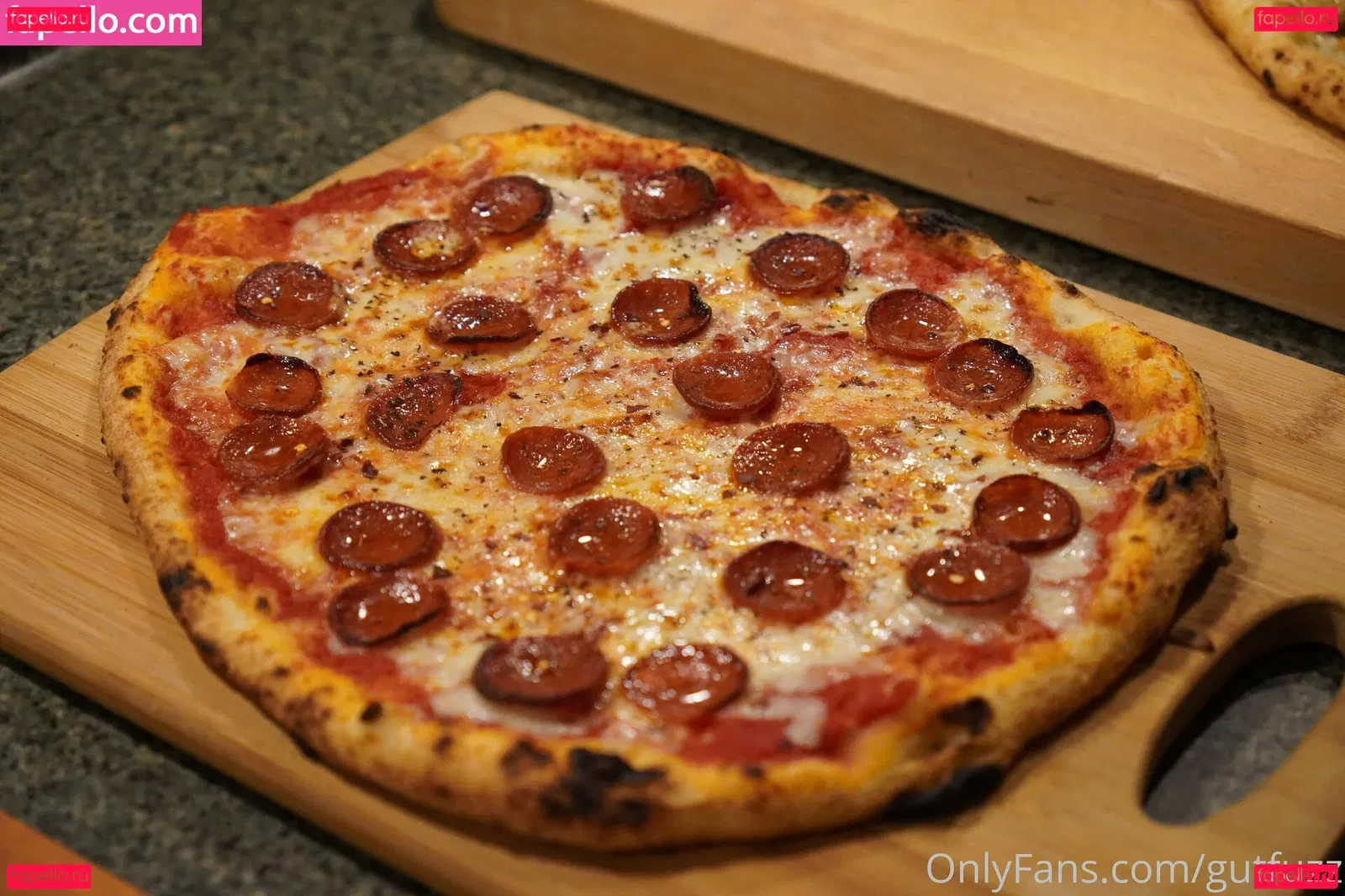 gutfuzz Onlyfans Photo Gallery 