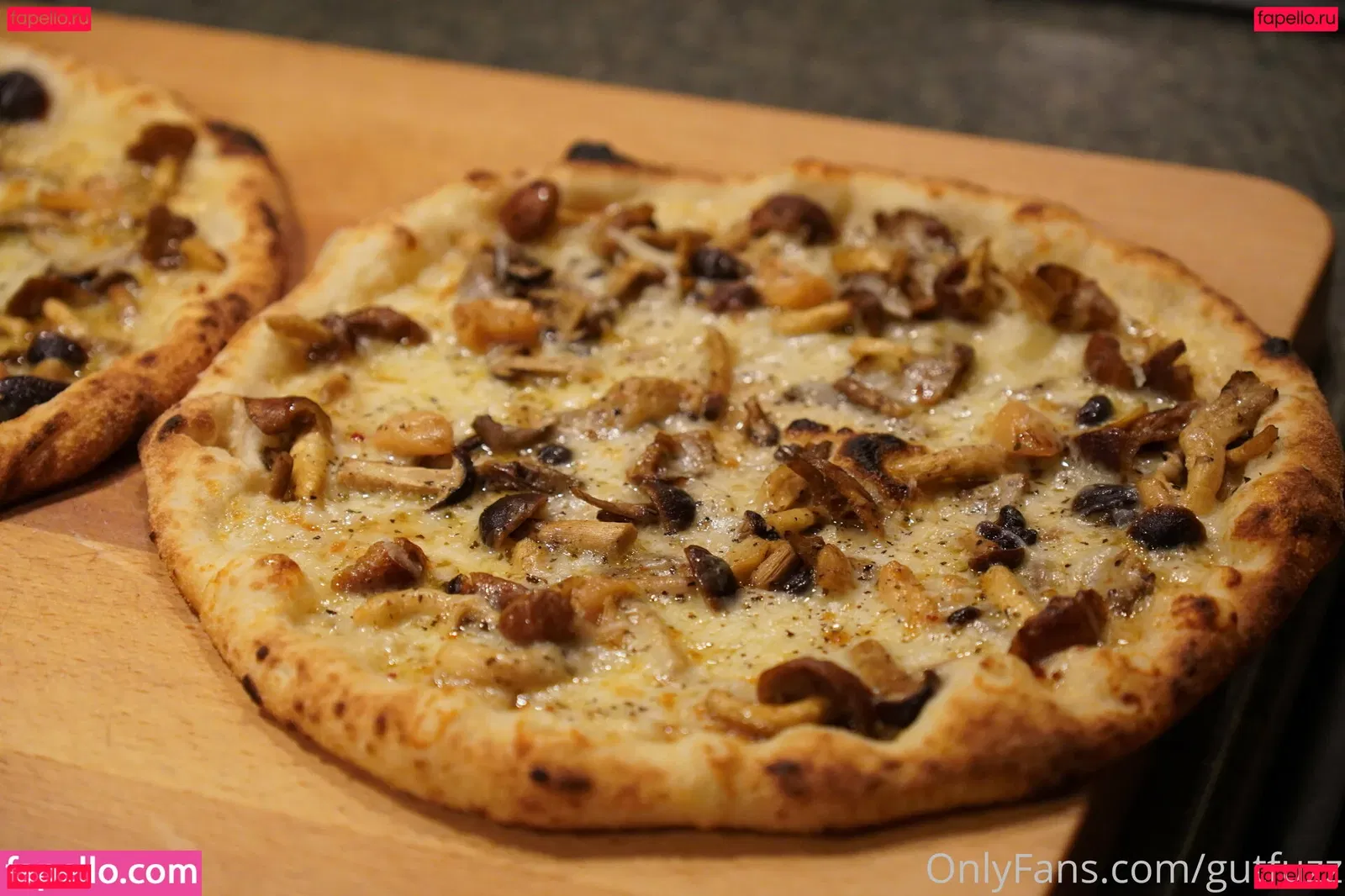 gutfuzz Onlyfans Photo Gallery 