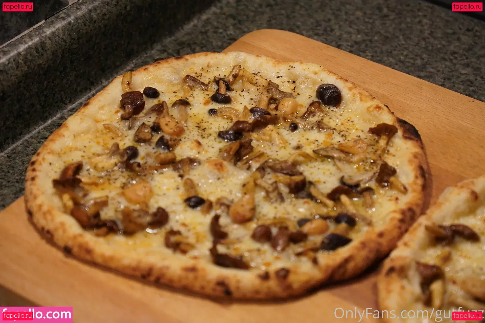 gutfuzz Onlyfans Photo Gallery 