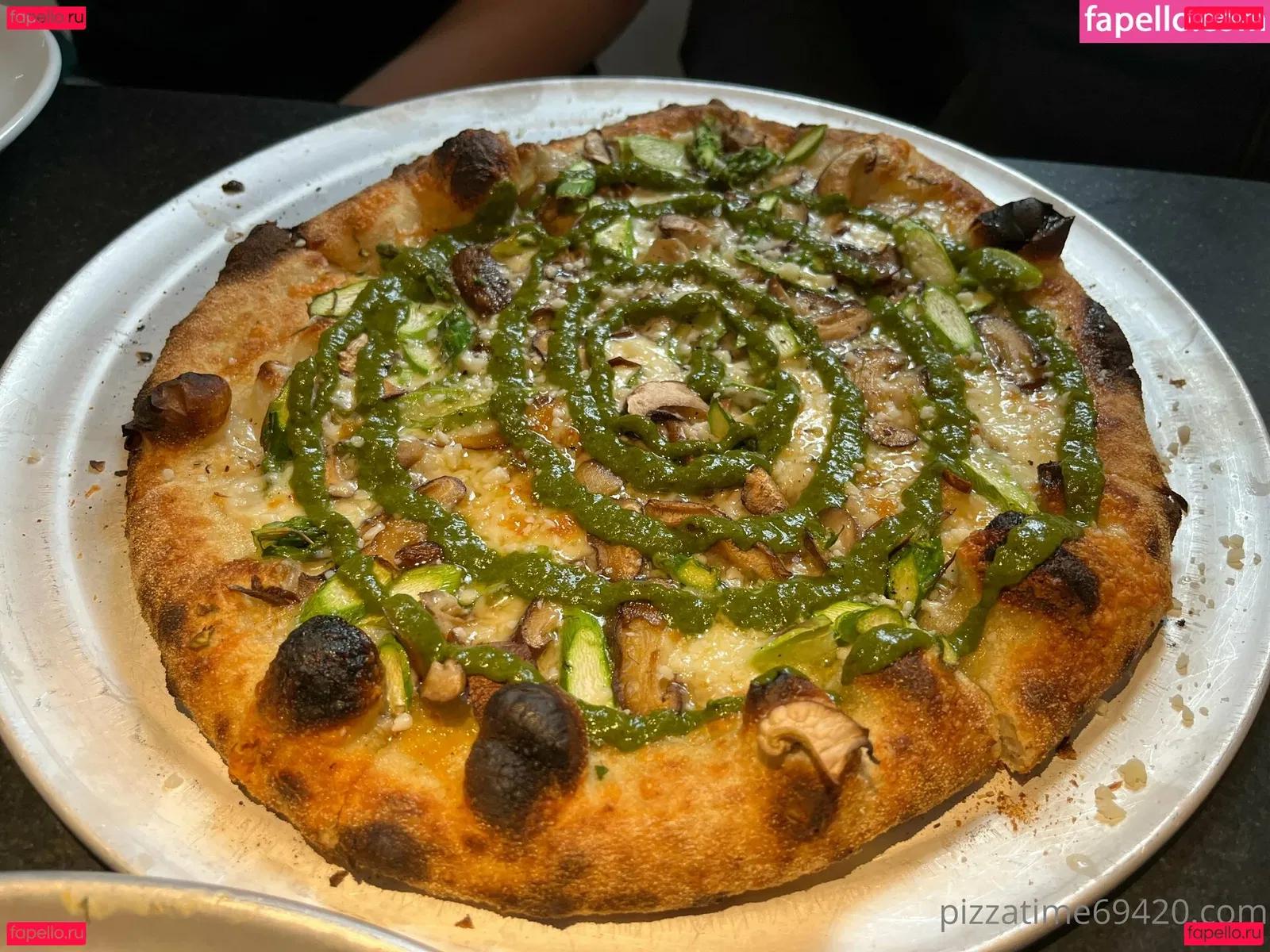 gutfuzz Onlyfans Photo Gallery 