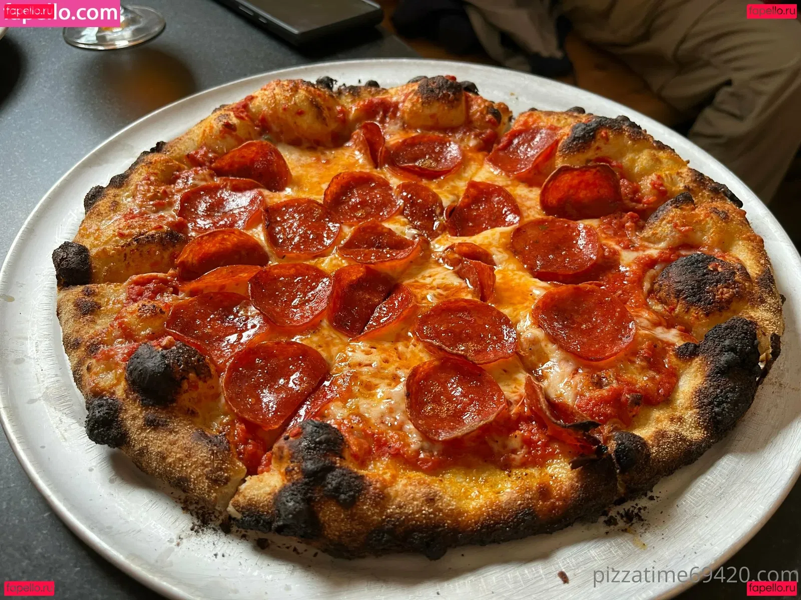 gutfuzz Onlyfans Photo Gallery 