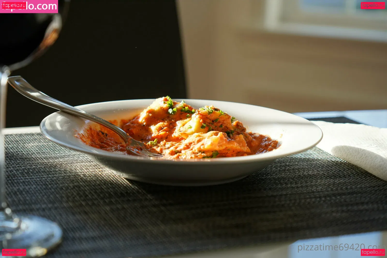 gutfuzz Onlyfans Photo Gallery 