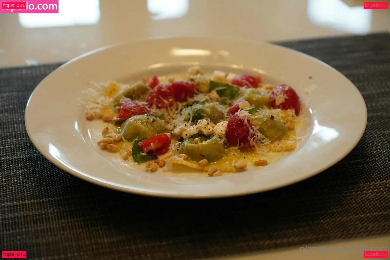 gutfuzz Onlyfans Photo Gallery 