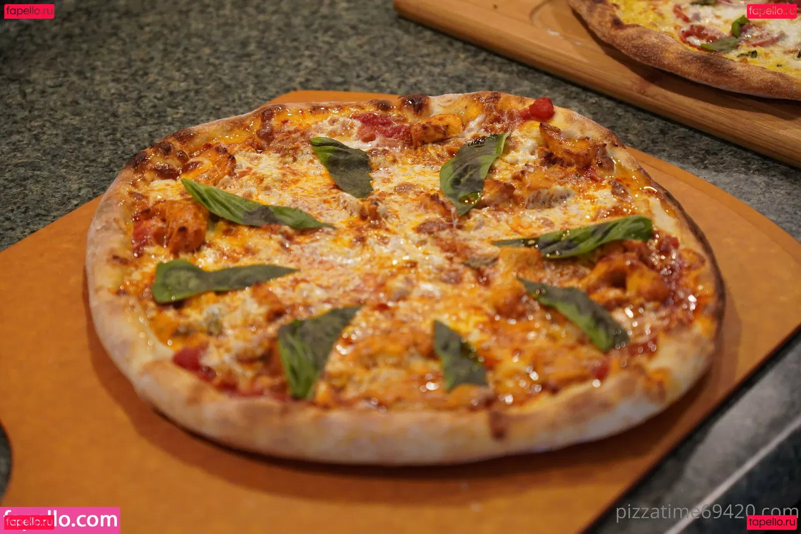 gutfuzz Onlyfans Photo Gallery 