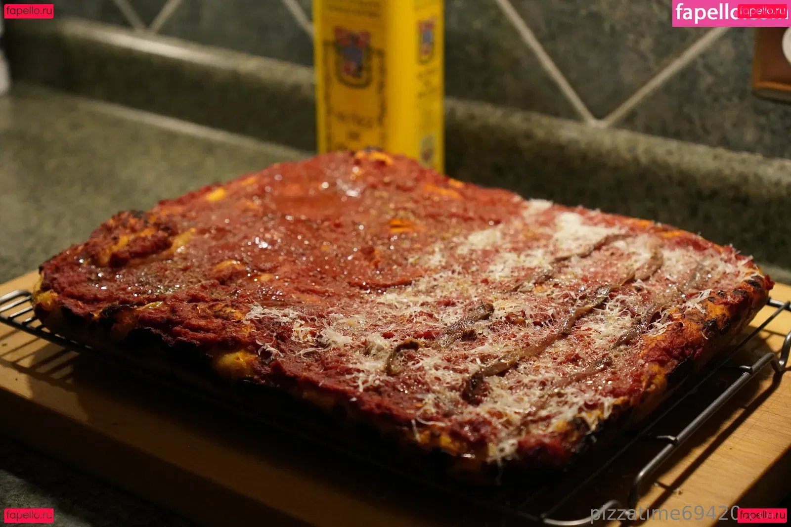 gutfuzz Onlyfans Photo Gallery 