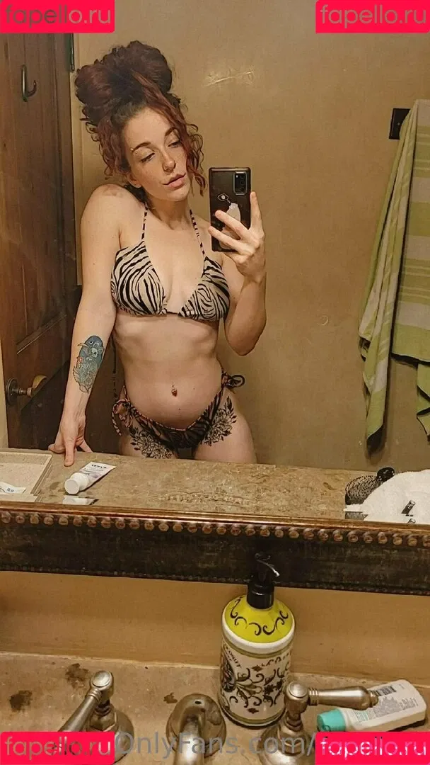 arisdael Onlyfans Photo Gallery 