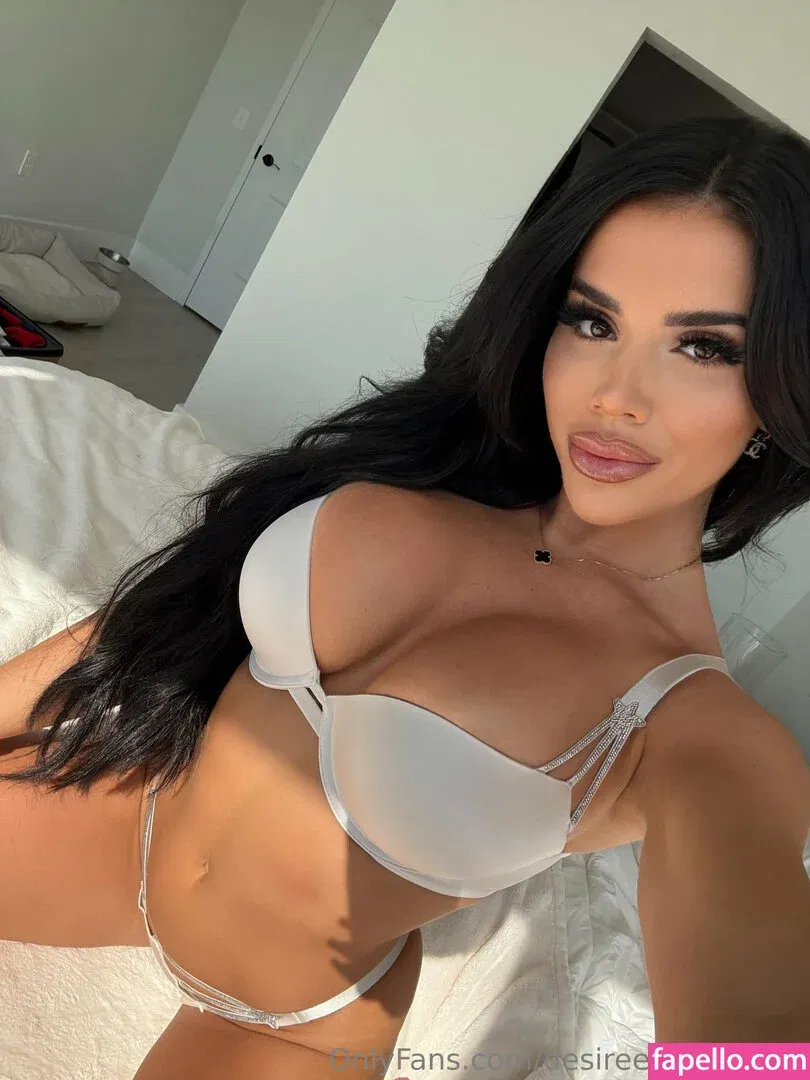 desireedesirexoxo Onlyfans Photo Gallery 