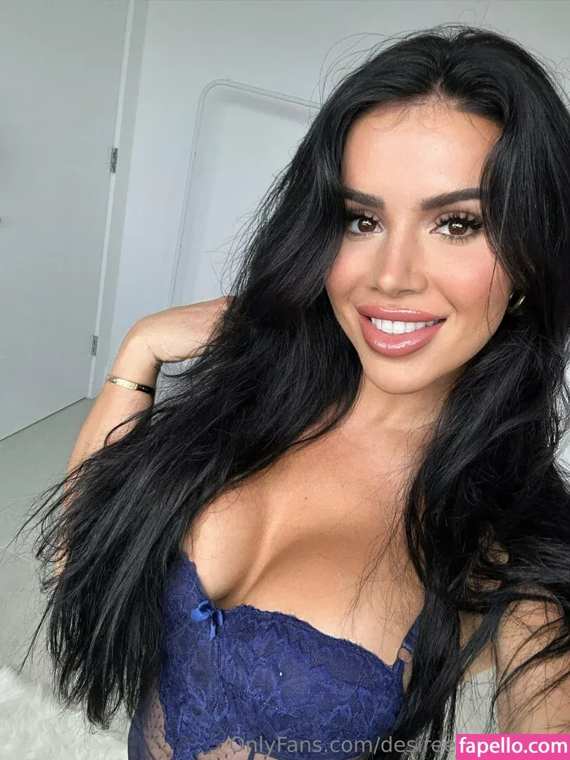 desireedesirexoxo Onlyfans Photo Gallery 