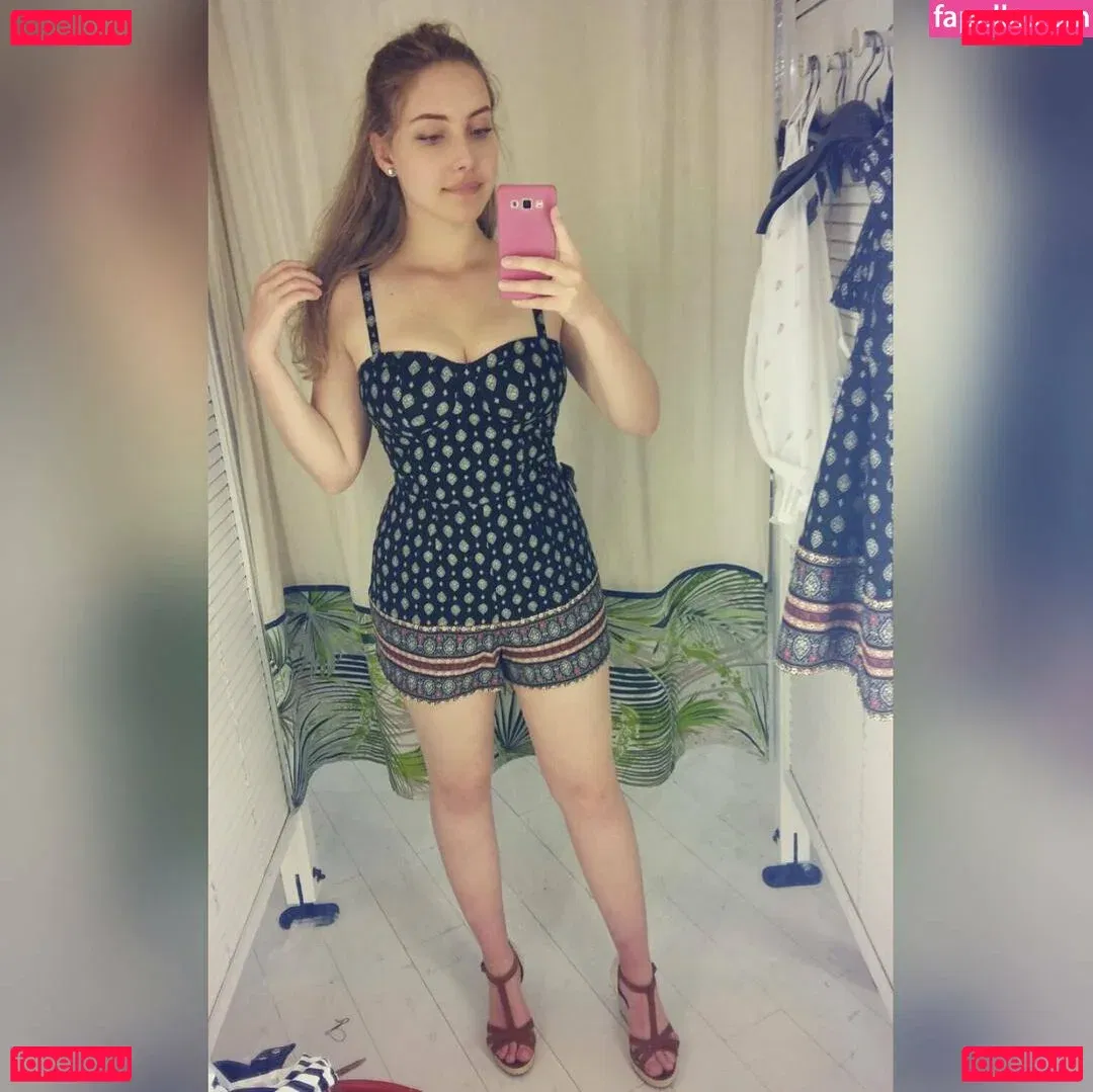 Alissa Strekozova Onlyfans Photo Gallery 