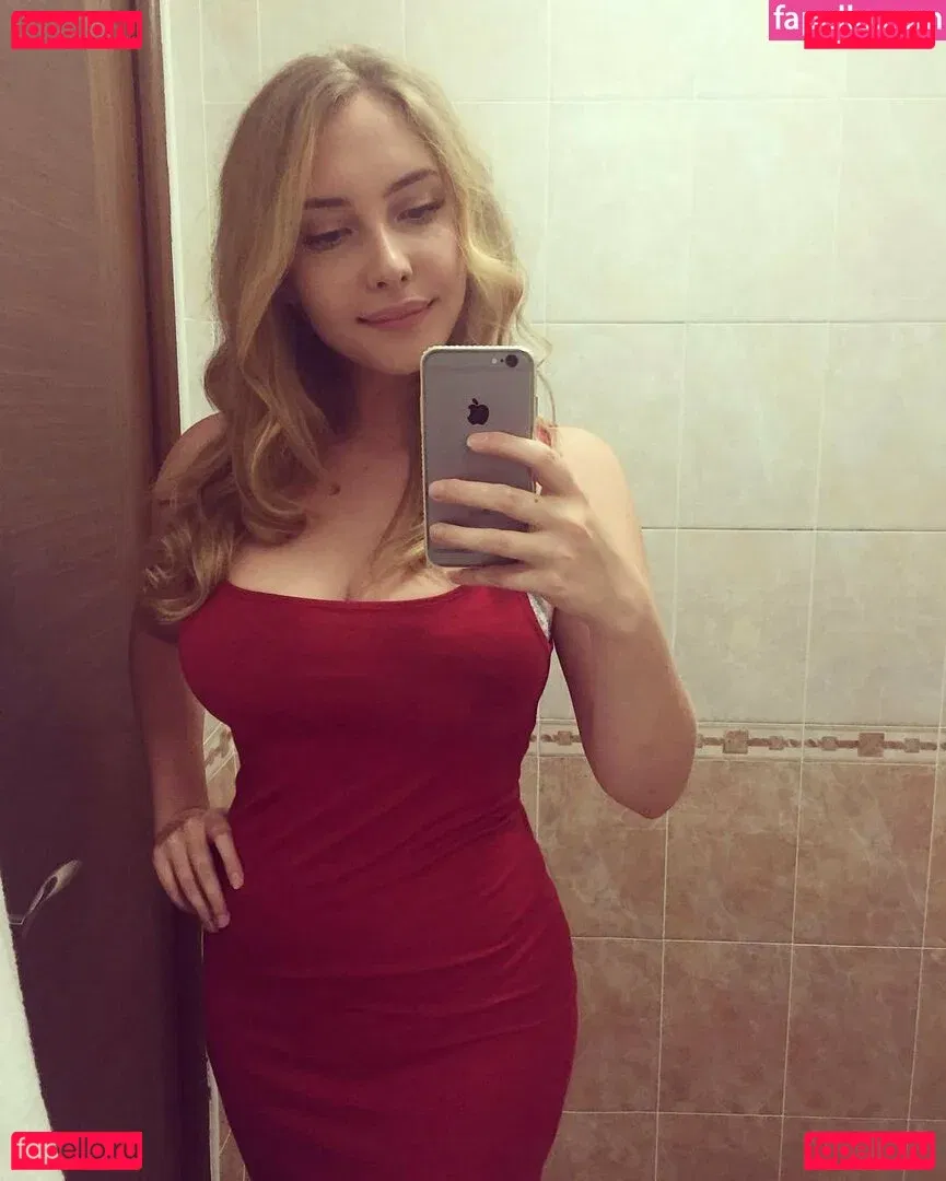 Alissa Strekozova Onlyfans Photo Gallery 